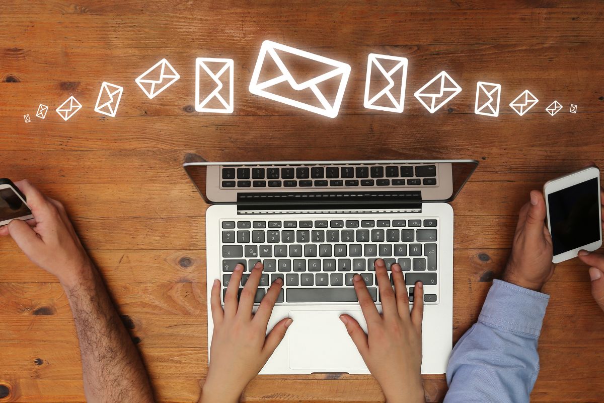 3 Pro Tips On How To Write A Professional Email
