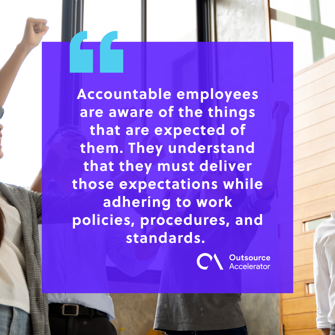 Your 2024 guide to encouraging employee accountability in the workplace ...