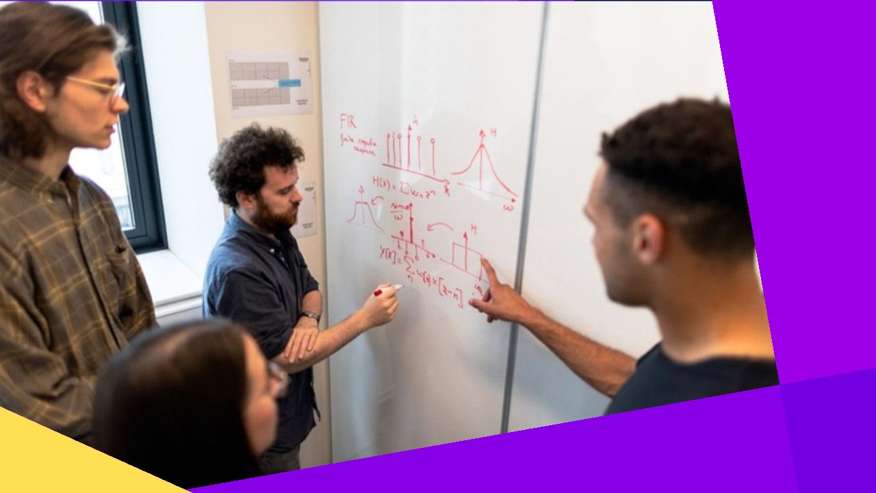 In-House vs Outsourced AI Team: What Skills Your Project Really Needs